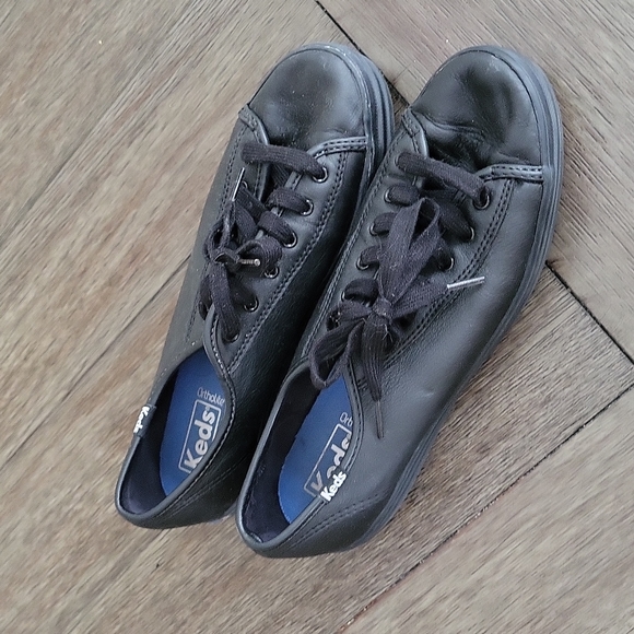 black leather platform keds - Picture 2 of 3